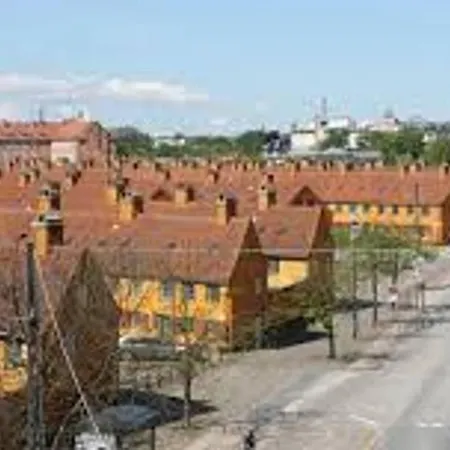 Bright, Extravagent City Center Apt - *canal View* Apartment